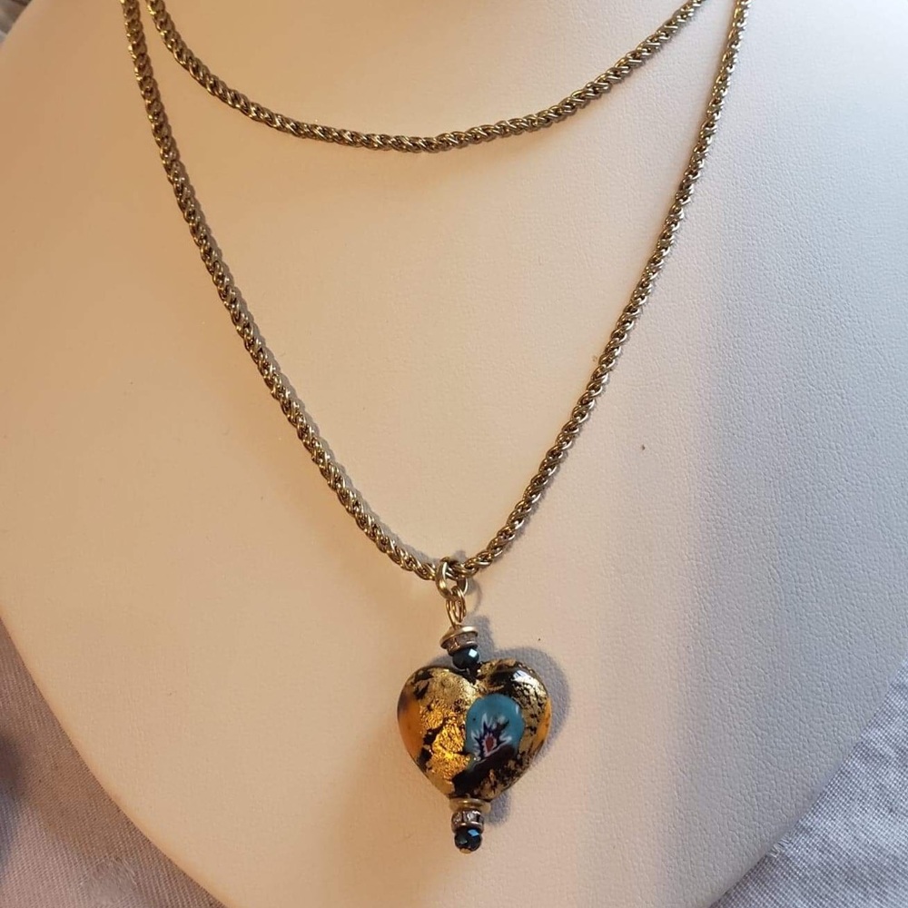 Amore Murano Heart Pendant plus chain